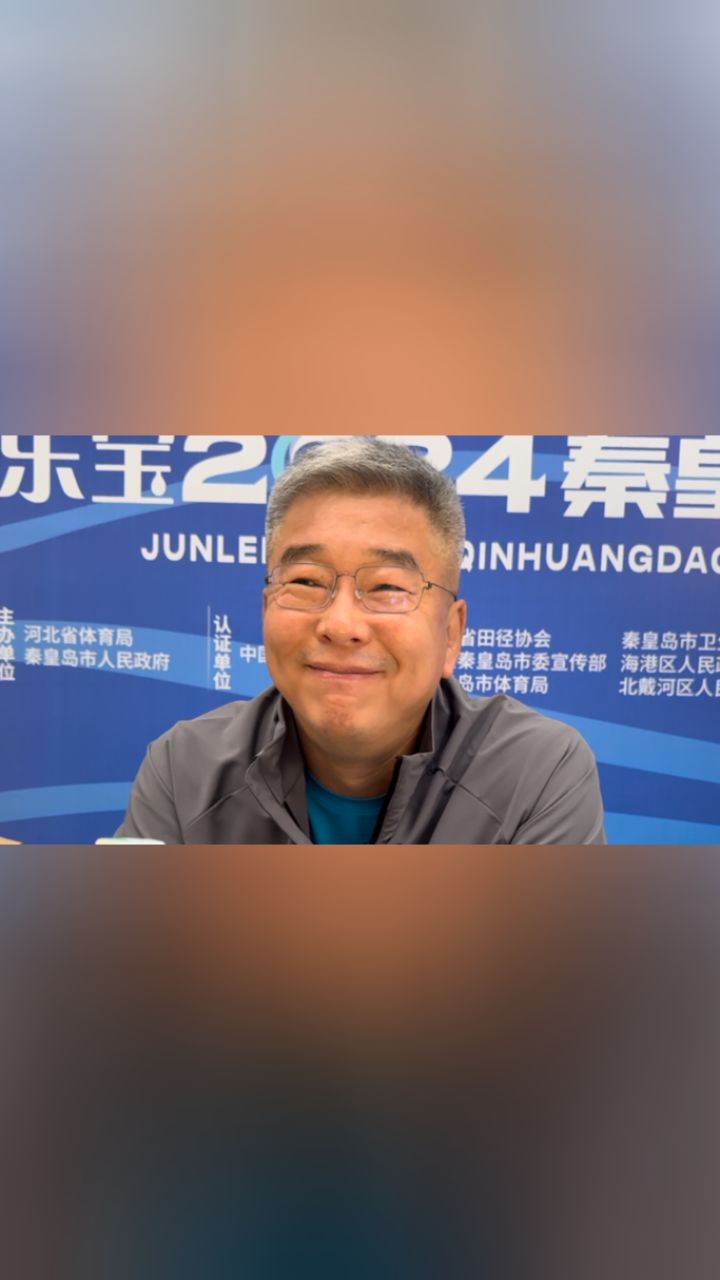 微视频丨央视名嘴刘建宏解说"秦马" :"今年秦皇岛马拉松氛围更浓"