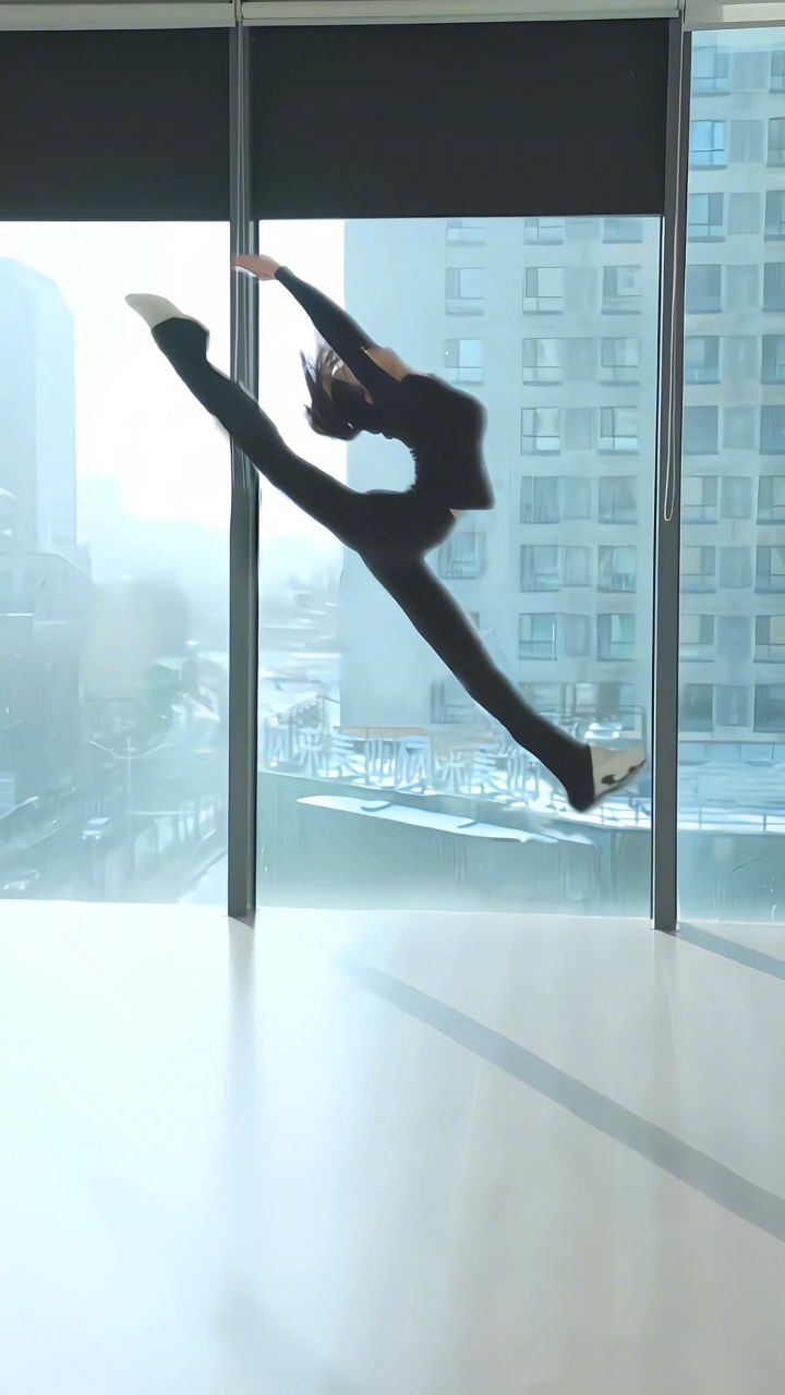 比起尽我所能 我更喜欢全力以赴#一字马#技巧#大长腿