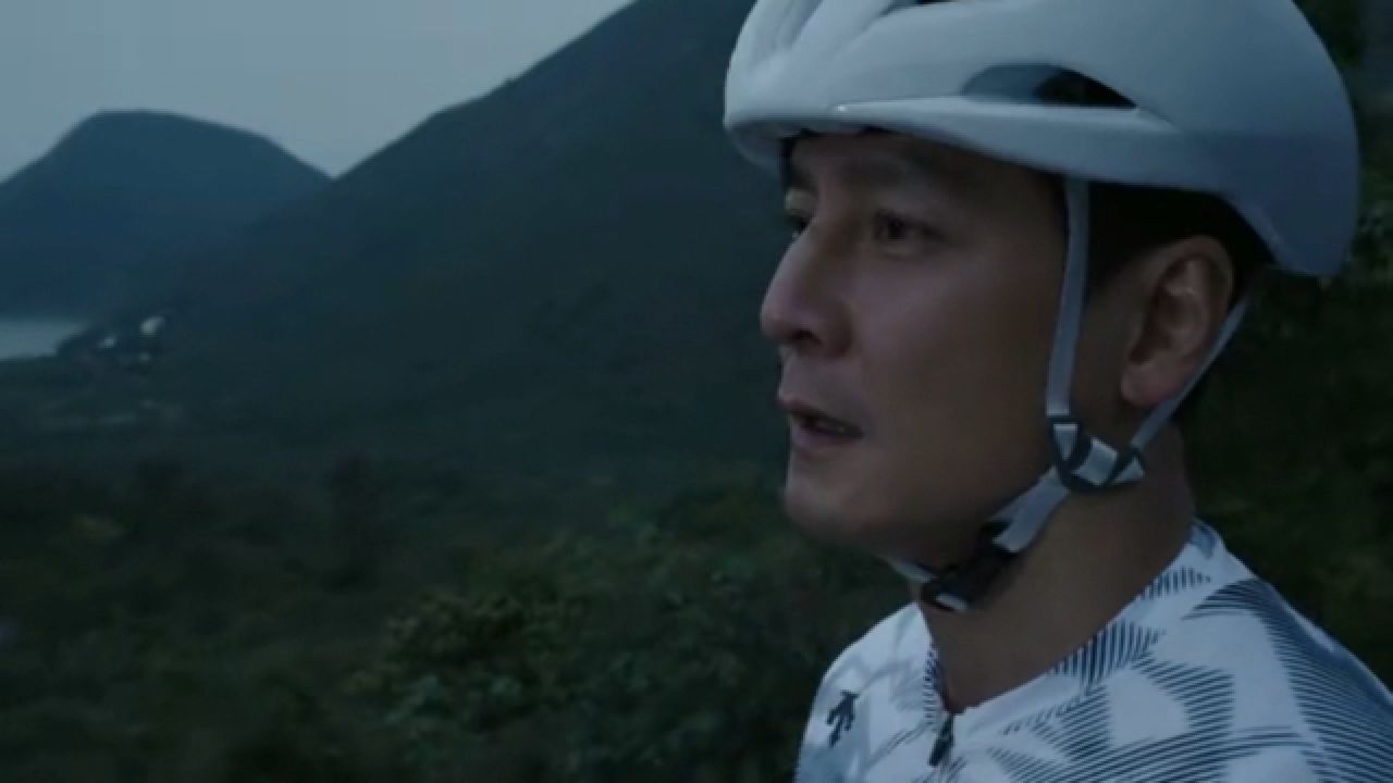 【吴彦祖】 迪桑特,拍了一组"破风"大片 依旧很帅