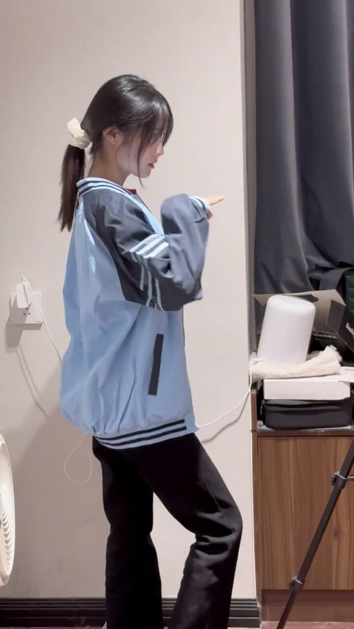 女大学生 #ootd穿搭 #骗你生女儿 #越南鼓卡点舞