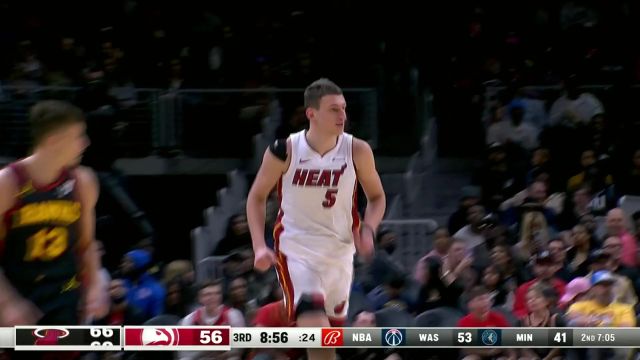 巴特勒vs老鹰集锦 25分9助率队力克对手