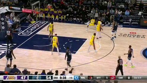 《NBA全场集锦》【回放】NBA常规赛：湖人vs森林狼第3节英文原声回放