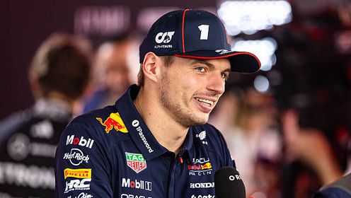 F1热点_2025赛季F1热点和采访精华_维斯塔潘:策略是让硬胎坚持足够长里程拭目以待高下压力赛道表现如何_高清1080P在线观看平台_腾讯视频