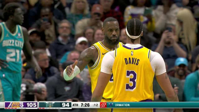 湖人124-118黄蜂 浓眉砍三双 湖人三人25+获三连胜收官客场之旅