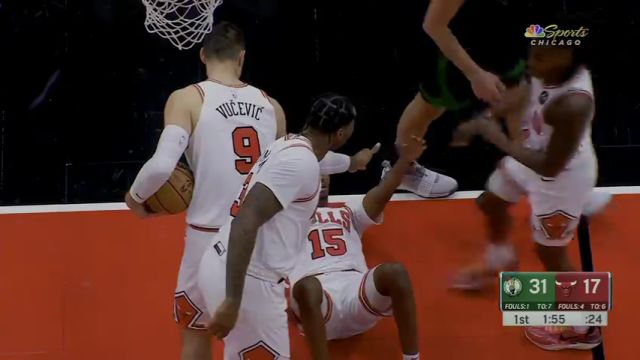 NBA常规赛：凯尔特人vs公牛第1节英文原声回放