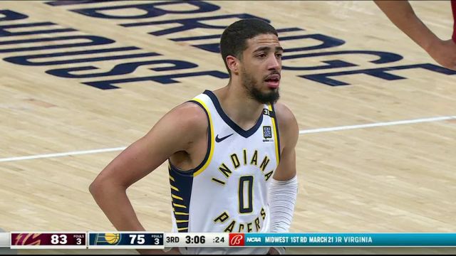 NBA常规赛：骑士vs步行者第3节英文原声回放