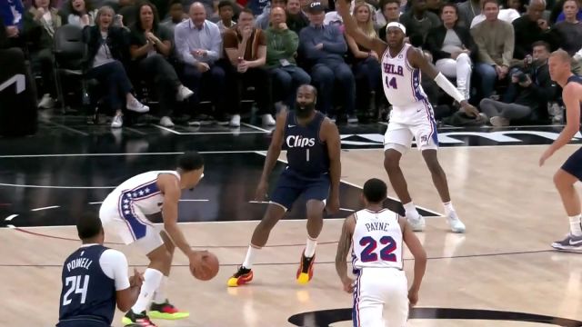 普拉姆利你的传球会气死哈登 马克思空位三分稳稳命中