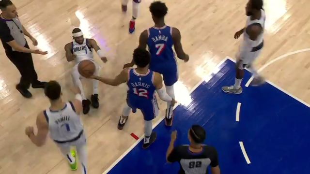 独行侠vs76人英文原声全场回放