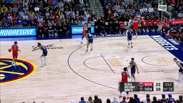 替补上场不耽误立功 普尔强吃防守造犯规轻取2+1