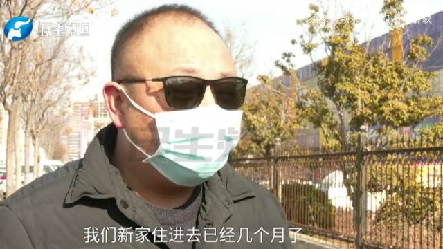 交1万多元给新家装衣柜橱柜,装了一半却“罢工”?男子:住进去几个月,吃饭得蹲着吃