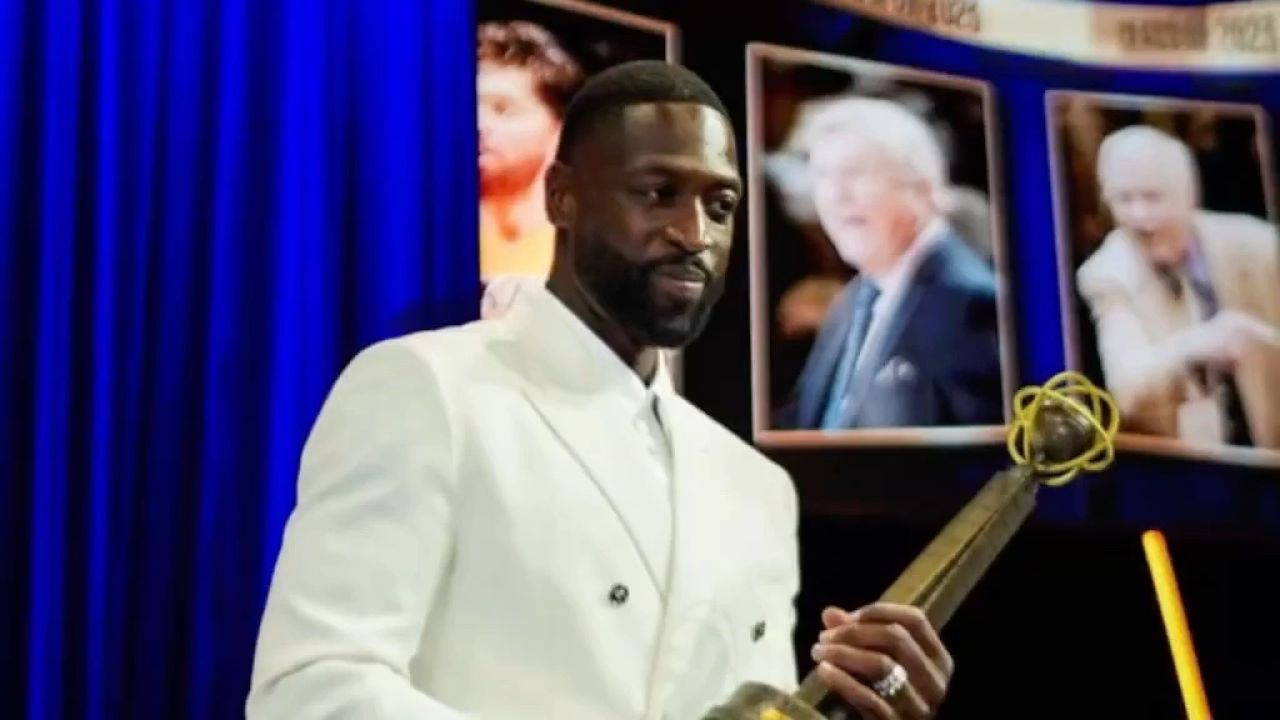 nba篮球名人堂——迈阿密热队史第一人"闪电侠"韦德