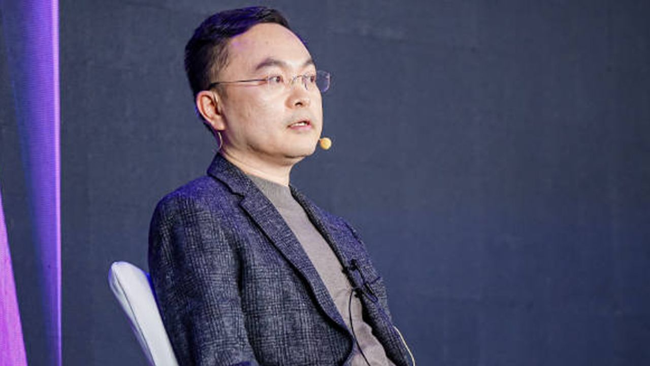 前京东副总裁渐冻人抗争者蔡磊:我离死亡非常近了,整夜戴呼吸机