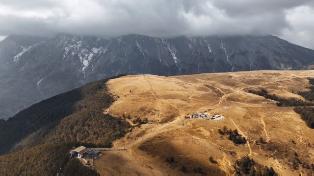 牦牛坪ⷮŠ玉龙雪山