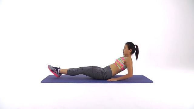 Seated Knee Tucks