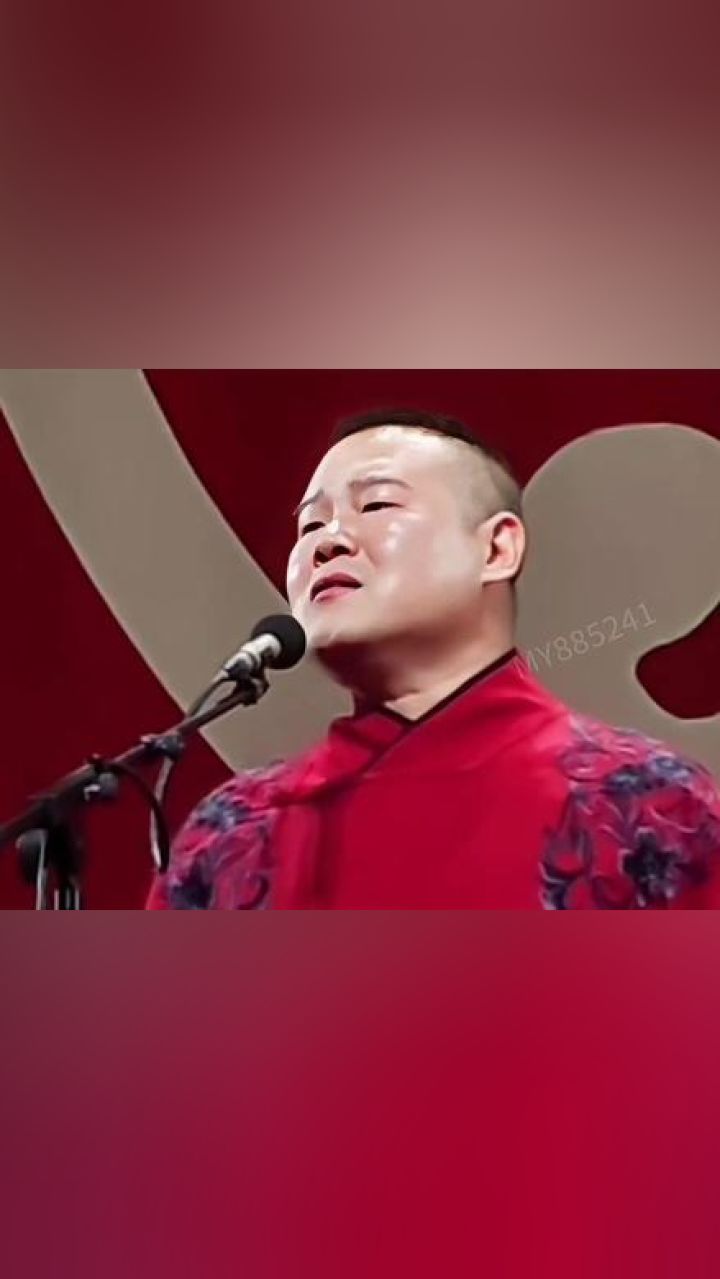 前奏一响 五味杂成,岳云鹏唱出更多的感觉是释怀,可能每一个年龄段所