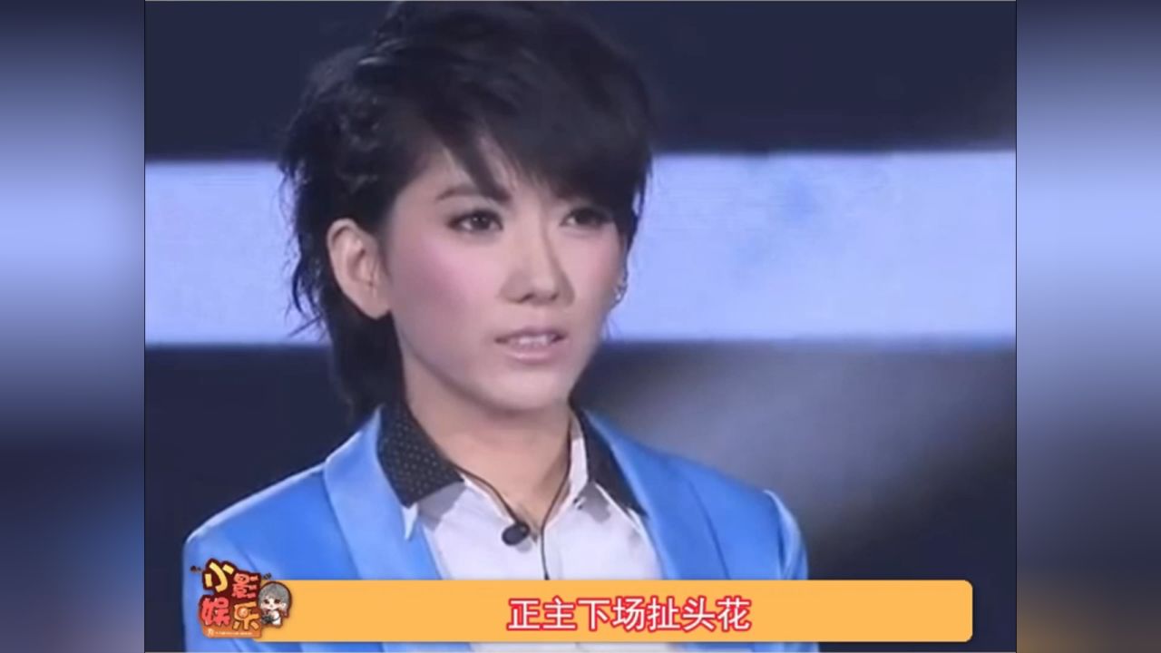 11届快女绝对是我看过最癫的选秀,正主下场扯头花,粉丝线下齐斗殴