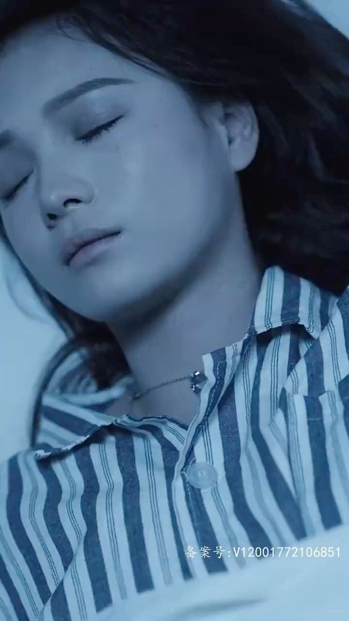 《我居然闪婚了禁欲男神》看全集77hc33533