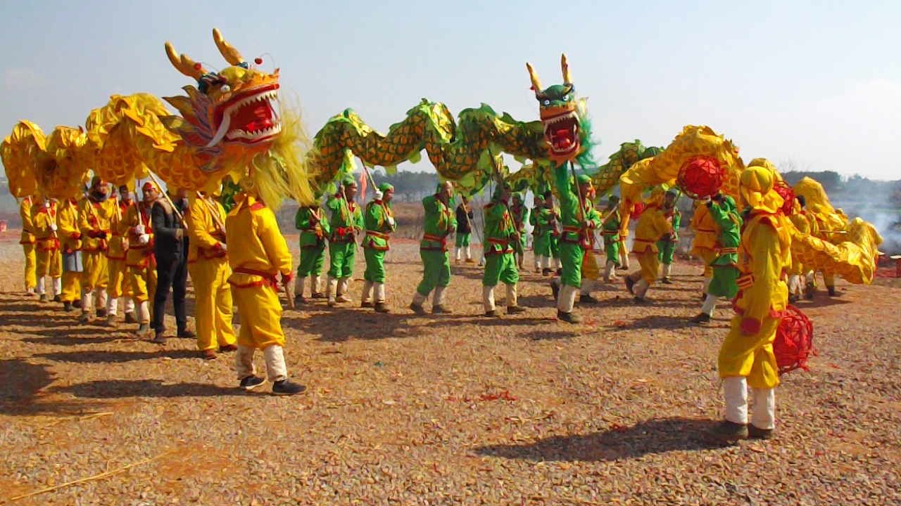 安徽省安庆市望江县凉泉乡团山村甘屋舞龙灯