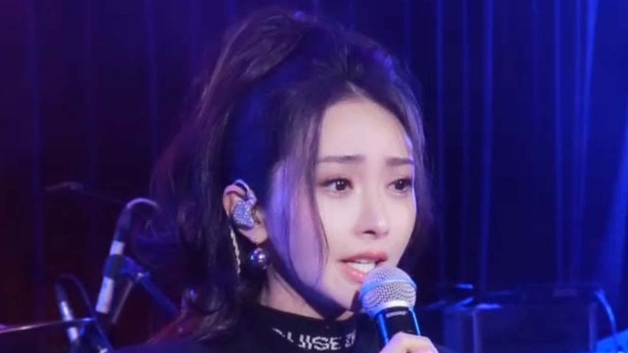 《中国好声音》学员陈冰演唱《想你的夜》,这高音绝了!