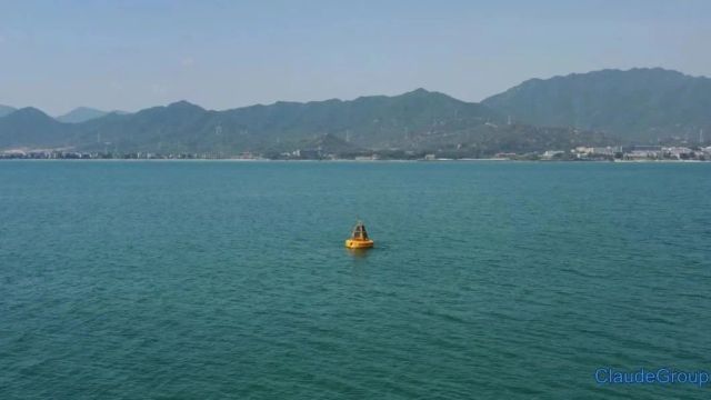 为了更好地观测浮游生物,我们把显微镜搬下了海 | 李剑平