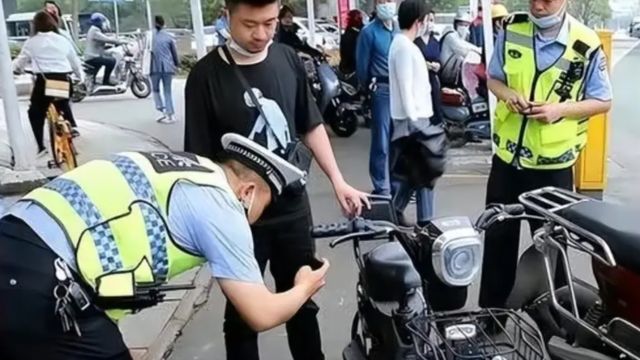 那些被交警没收的电动车,真的都被销毁吗?终于知道背后猫腻了