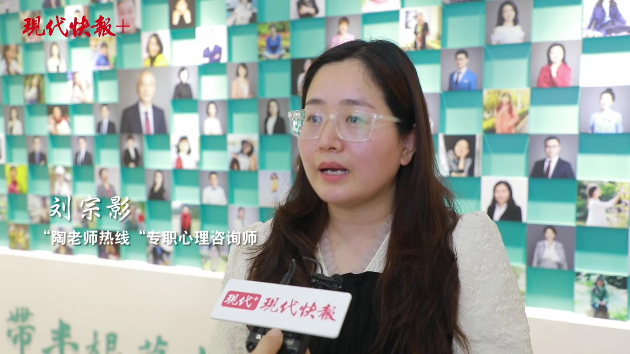 走近功勋模范 | 32年一直在线!南京陶老师工作站帮了上百万人