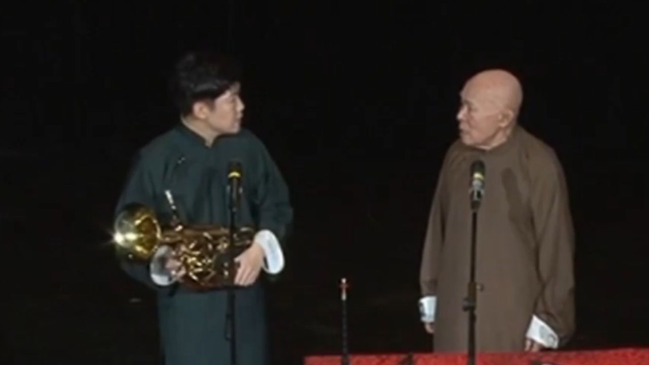 李增瑞吐槽李涵,像是吆喝的小贩,李涵当即拿出真本事