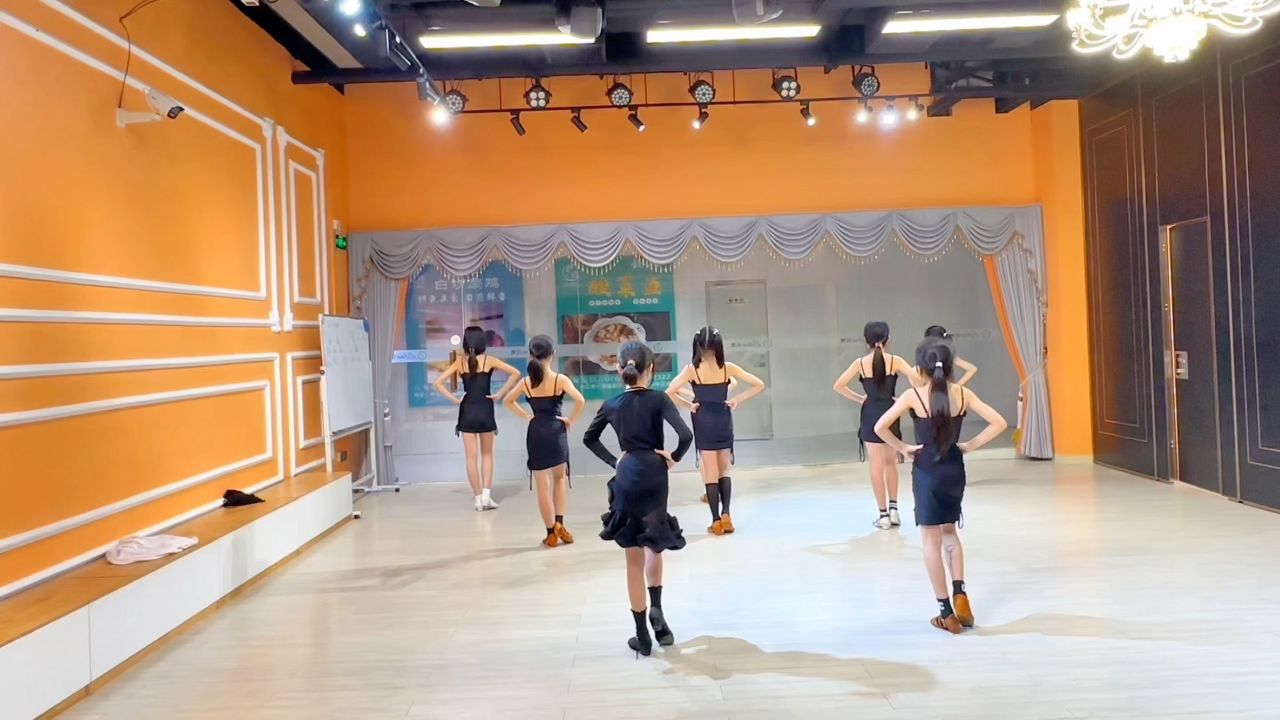 乐梵教育艺术培训机构 #舞蹈培训班推荐 #体育舞蹈 #练舞花絮 #放假不