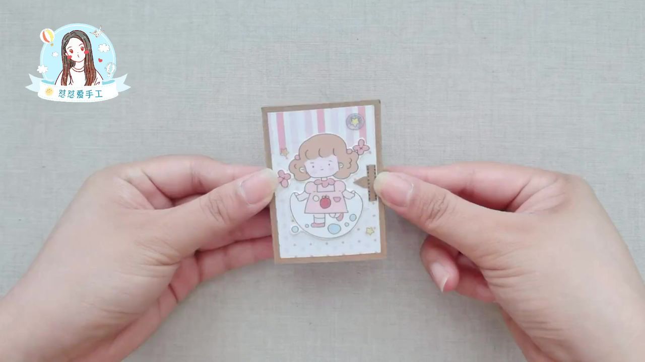 自制迷你四折页小豆本,里面是各种不同用途的便签,简单萌萌哒!