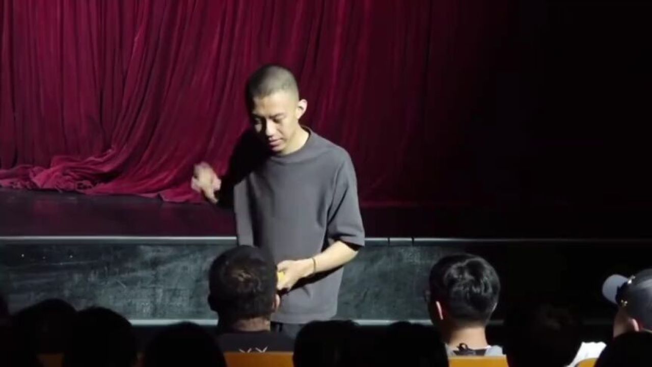 付航脱口秀精彩盘点:第9季亮点纷呈,笑点连连回顾#脱口秀和Ta的朋友们_高清1080P在线观看平台_腾讯视频