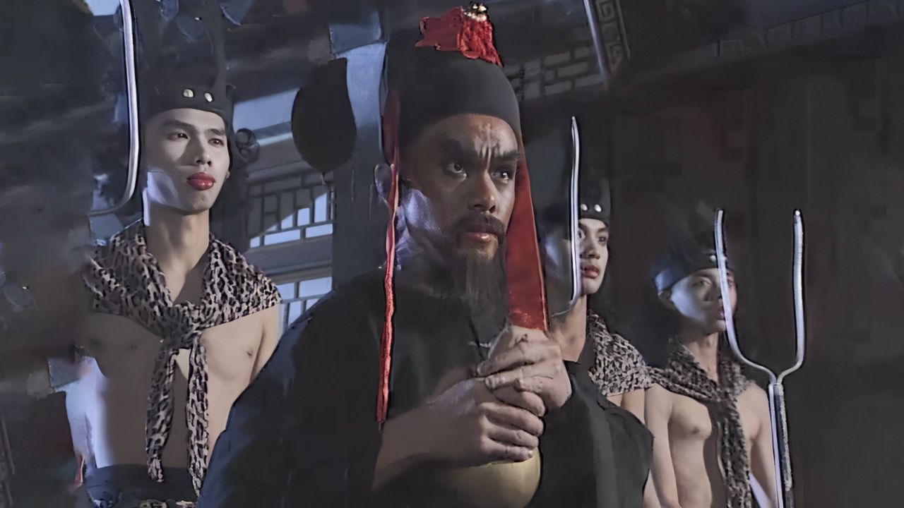 钟馗高中状元被嫌丑,一气之下撞柱而亡,岂料死后成为伏魔圣君!