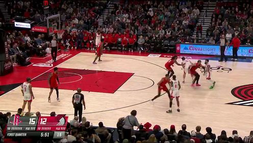 《波特兰开拓者》【回放】NBA常规赛：火箭vs开拓者第1节英文原声回放