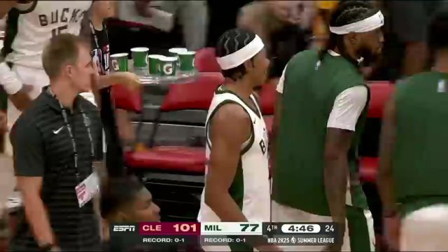 NBA夏季联赛：骑士vs雄鹿第4节英文原声回放