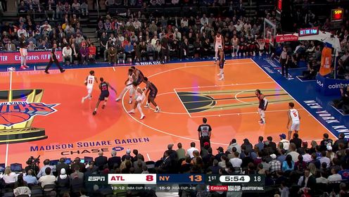 《NBA全场集锦》乾坤大挪移！特雷杨在内线闪转腾挪灵动脚步摆脱全部防守