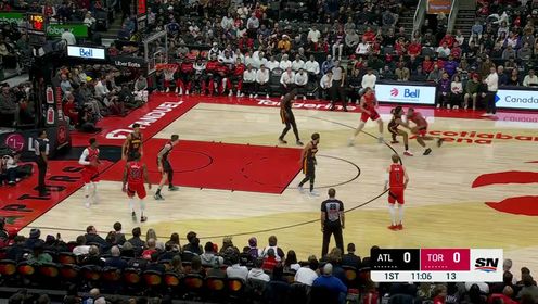 《多伦多猛龙》 【回放】NBA常规赛：老鹰vs猛龙第1节英文原声回放