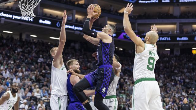 凯尔特人vs国王精华回放 塔图姆伤退凯尔特人客场大胜国王