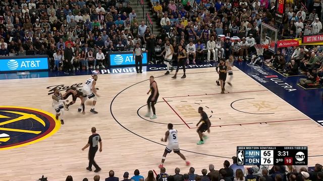 杀伤力十足！爱德华兹单挑防守急停跳投打进还有加罚