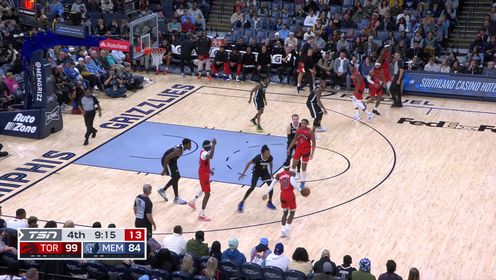 《TOP时刻》4日NBA最佳助攻 施罗德神奇滞空背传助攻巴雷特