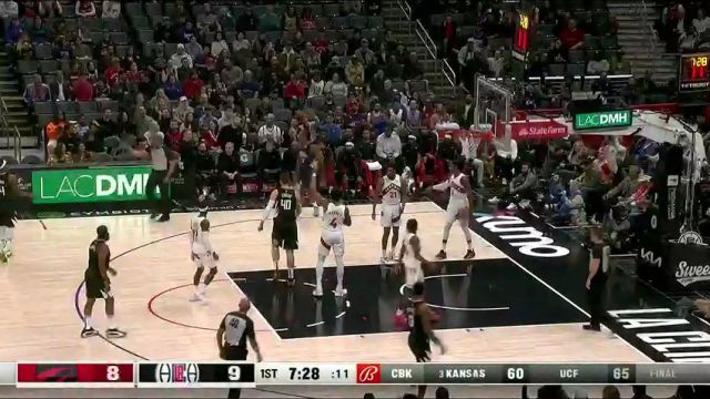 人逢喜事精神爽 小卡顶着巴雷特强取2+1