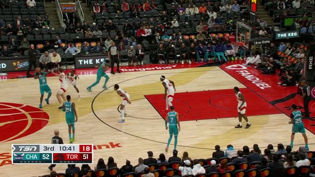 防了个寂寞！理查兹击地妙传华盛顿空切暴扣