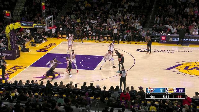 在45度角突施冷箭 八村垒三分出手正中靶心