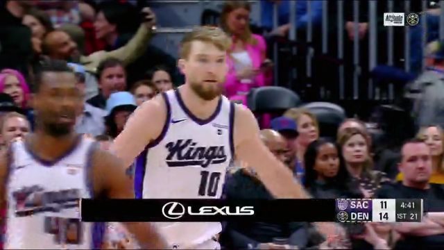 国王vs掘金英文原声全场回放