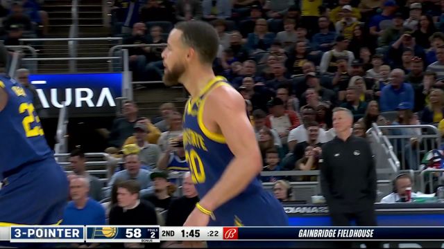 丝毫不推泥带水 库里甩狙开火命中本场第八记三分