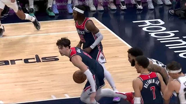 马刺vs奇才五佳球 曾经的法国大都会双星尽显超级天赋