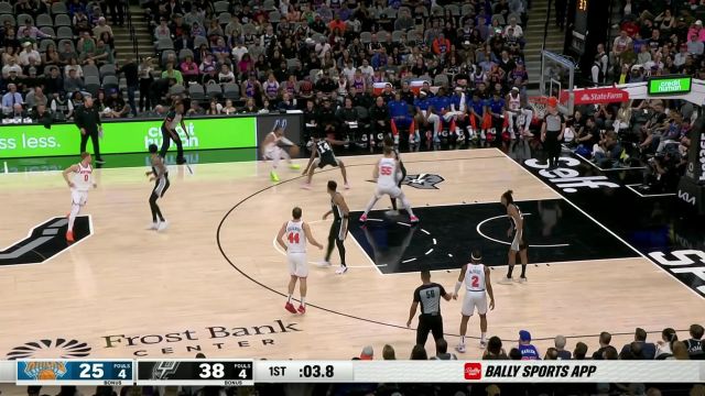 争分夺秒！哈腾快攻暴扣 布伦森顶开防守抛投压哨打进