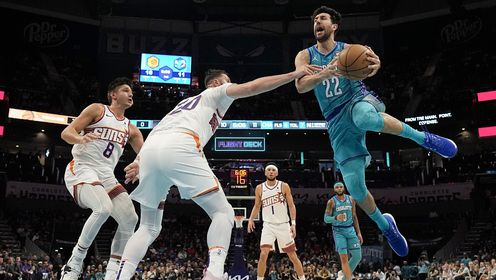 《TOP时刻》【原声】16日NBA十佳球 米西奇戏耍太阳两巨头 杰伦-约翰逊空接隔扣科林斯
