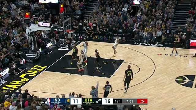 互送失误惊喜连连！邓恩将功补过助飞科林斯空接灌筐