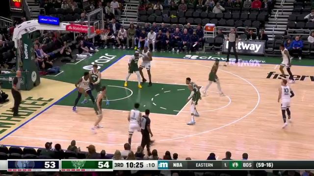 NBA常规赛：灰熊vs雄鹿第3节中文解说回放