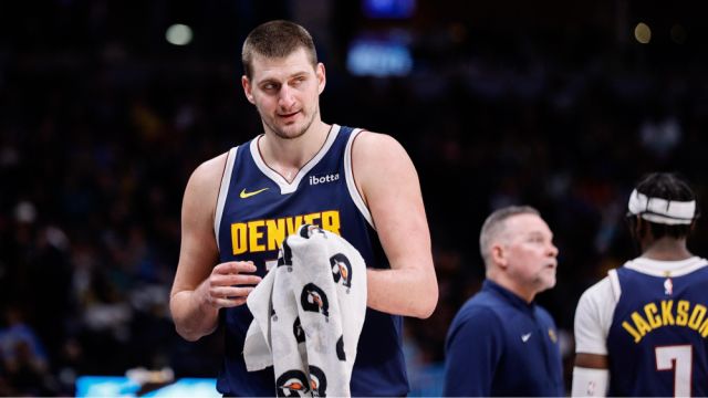 予取予求！约基奇爆砍42+12+8赛季新高：掘金战绩直逼西部第一