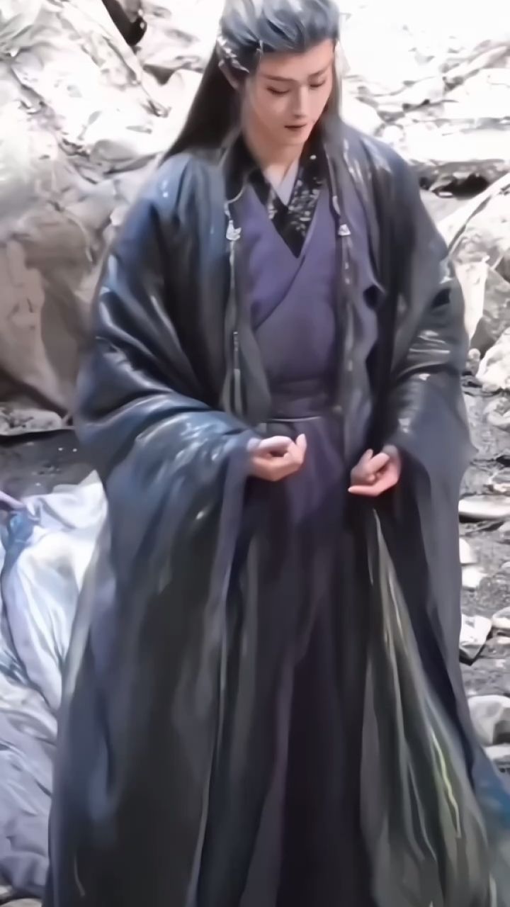 《大梦归离》|田嘉瑞饰冰夷【1.17】仙气飘飘的冰夷大人跳舞🎶_高清1080P在线观看平台_腾讯视频